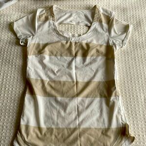 Lululemon super soft size, small tan and white and collar excellent condition